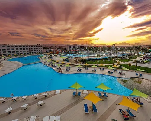 Amwaj in Sidi Abdel Rahman by Al Ahly Sabbour Developments
